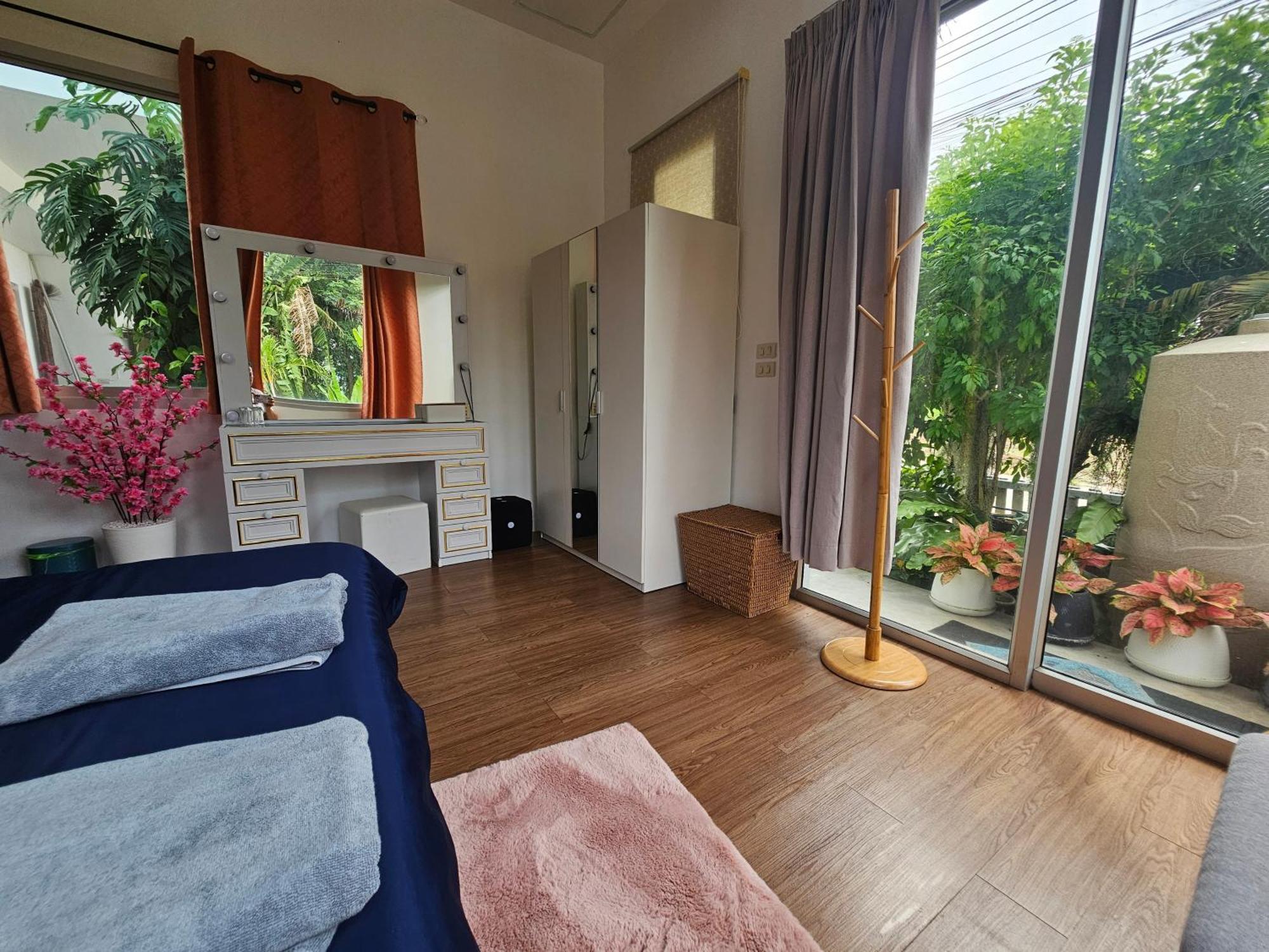 Andaman Homestay Villa At Rawai Ban Saiyuan Bagian luar foto
